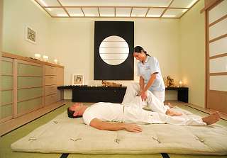 Sunstar Grindelwald Elisa+Ron 2021 03  s