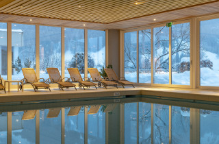 Hallenbad Sunstar Hotel Grindelwald im Winter