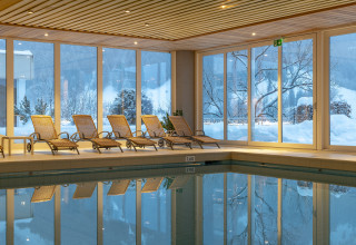 Hallenbad Sunstar Hotel Grindelwald im Winter